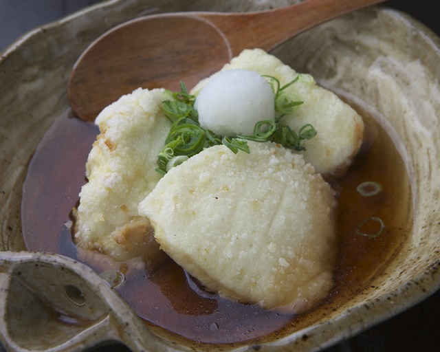 Tedzukuri Tōfu no Agedashi: 手作り豆腐の揚げ出し